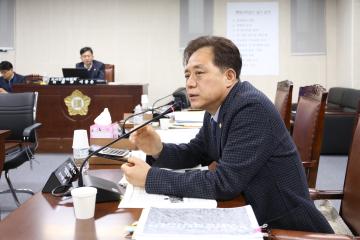 도시건설위원회 행정사무감사 (회의감사)