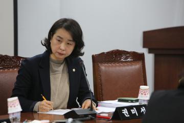 도시건설위원회